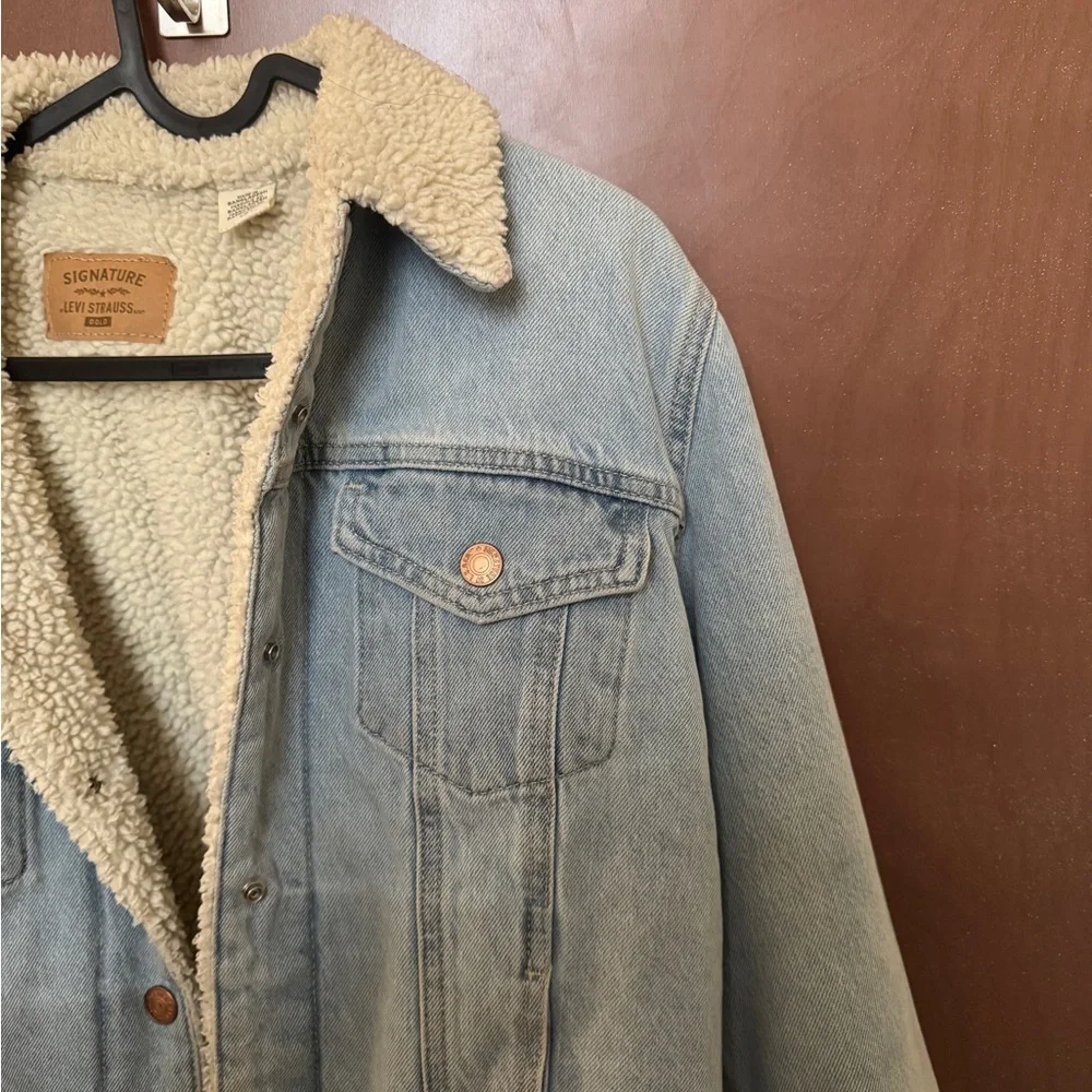 Signature by Levi Strauss Light Blue Jean Jacket